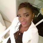 Eloise - Plan cul à Buseno Profil de Eloise, 23 ans, Plan cul à Buseno (Grisons)